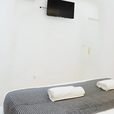 Homestay House Arroios